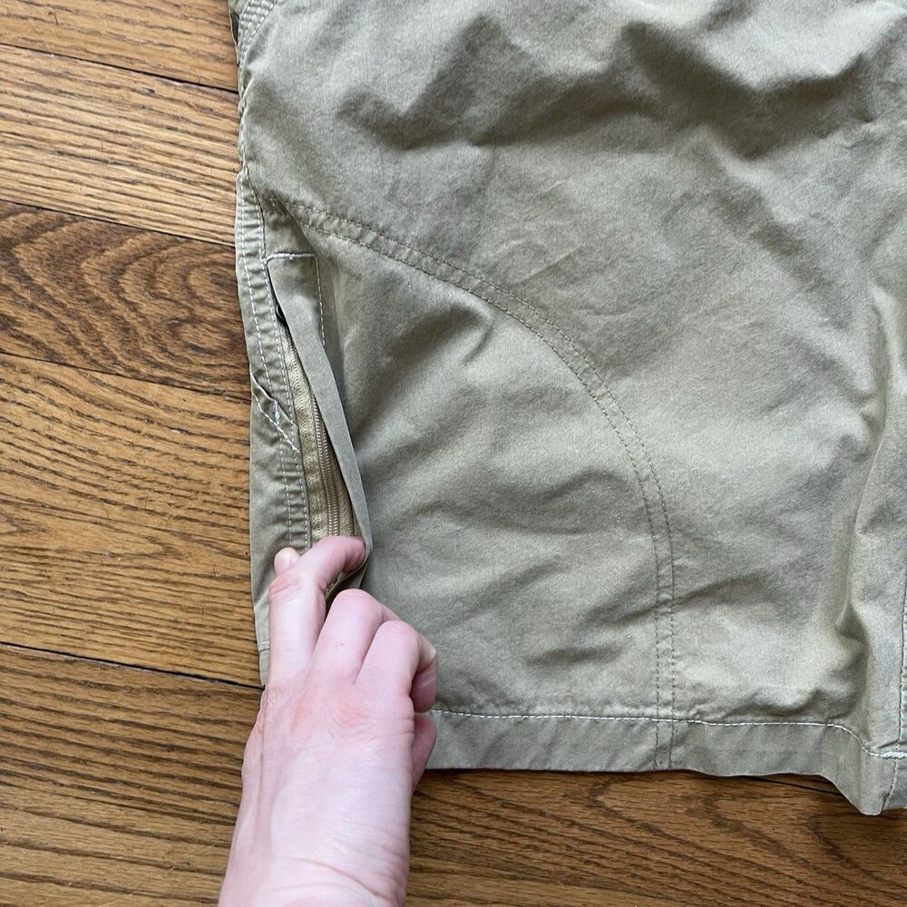 Kuhl Men’s Shorts Size 32 Vintage Patina Dye Tan Beige Hiking Camping Cargo Work - Picture 8 of 12
